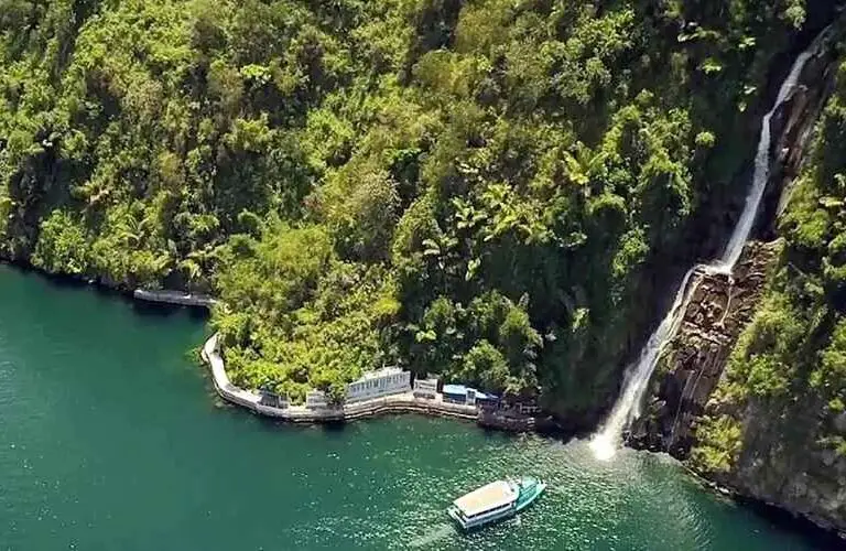 Air Terjun Situmurun