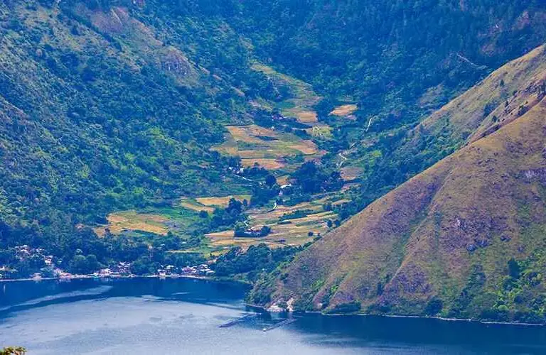 10 Tempat Wisata di Samosir